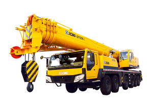 三一STC750S与徐工QY100K-I（潍柴）汽车起重机深度对比 如何选择更适合您的设备？