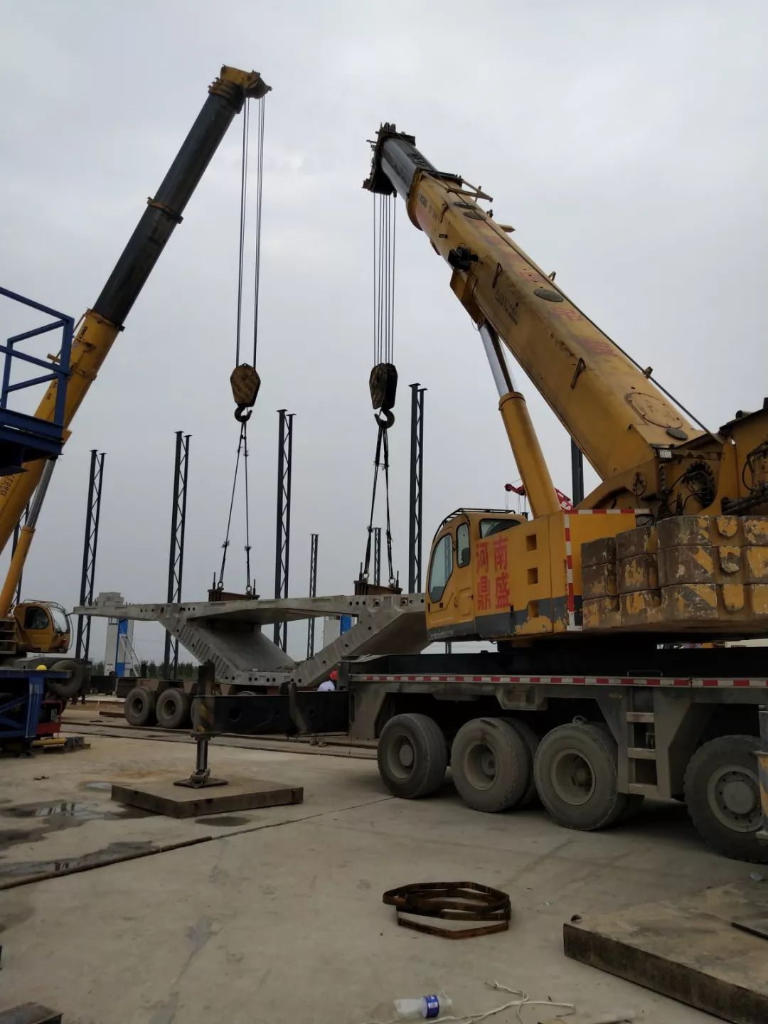 徐工起重机械 90后“合伙人制”干起吊装，4年买下13台吊车